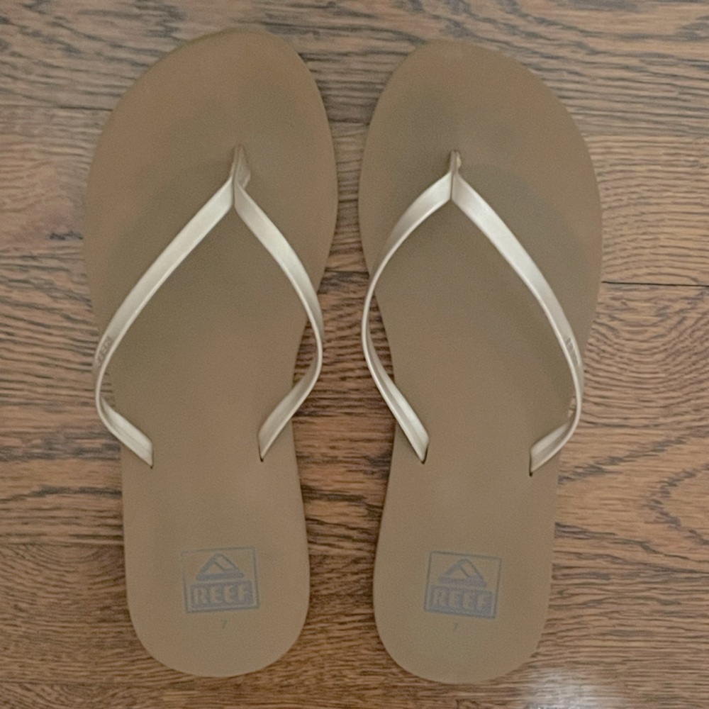 Reef Bliss Nights Gold Tan Flip Flop Sandals